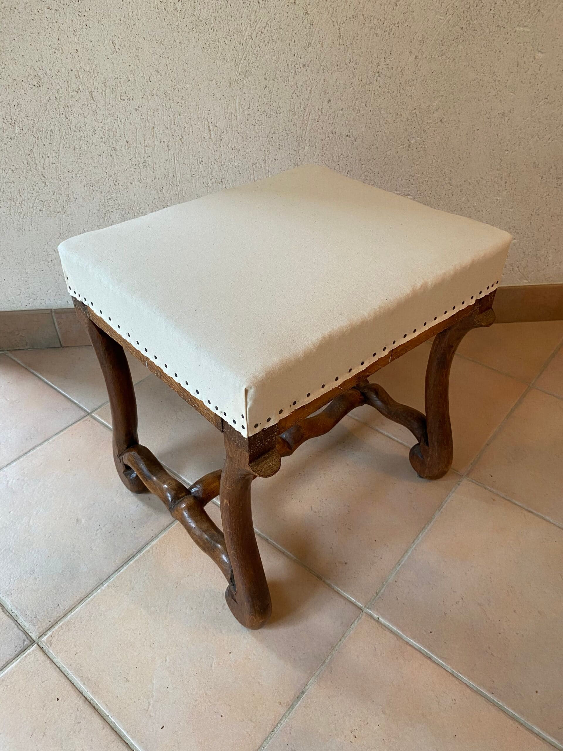 tabouret os de mouton