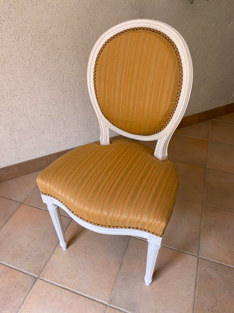 Chaise Louis XVI - Face avant